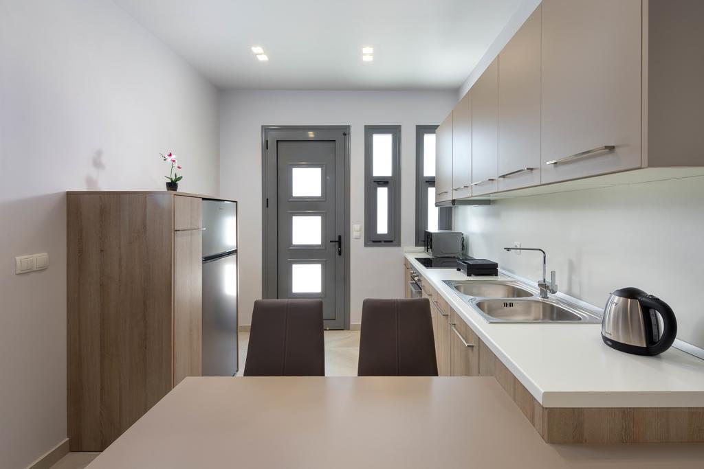 Lardos Luxury Apartments Esterno foto