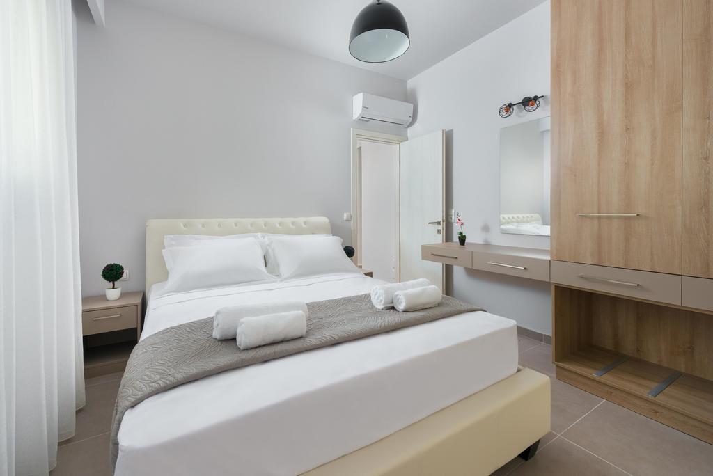 Lardos Luxury Apartments Esterno foto